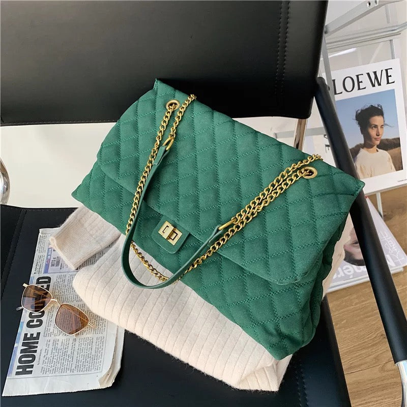 Quilted Oversized Handbag – La Moda NYC